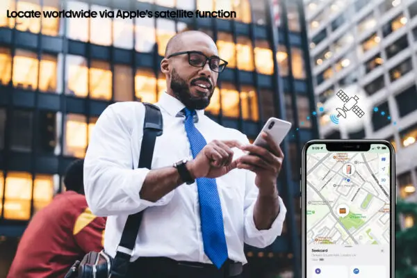 Ethnic bearded manager using smartphone