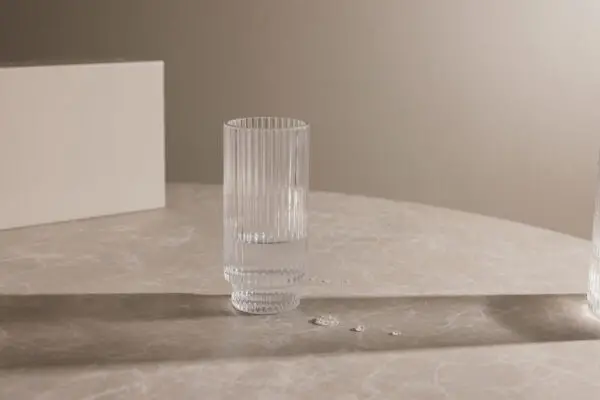 V43308 v4330800 1401
